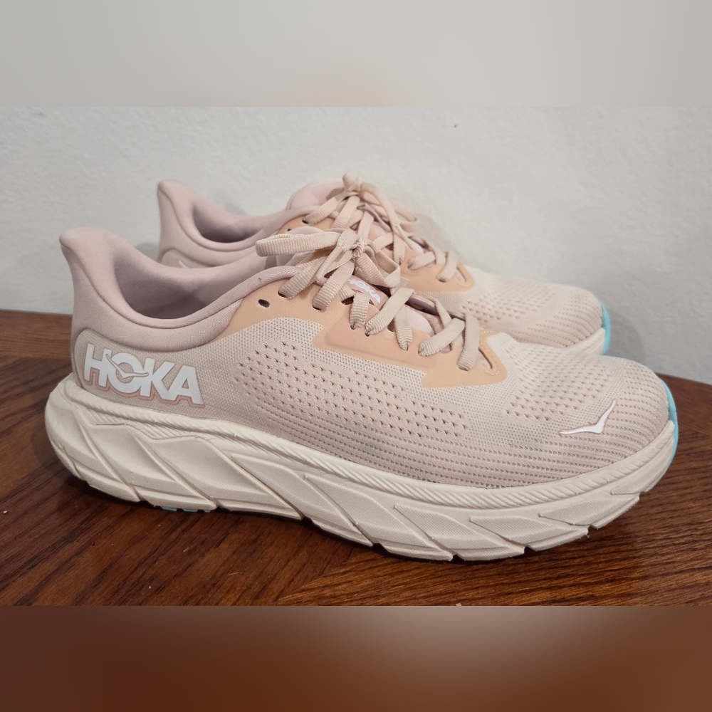 HOKA Women's Arahi 7s